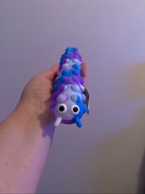 Light up Caterpillar suction Fidget Toy - Purple & Blue